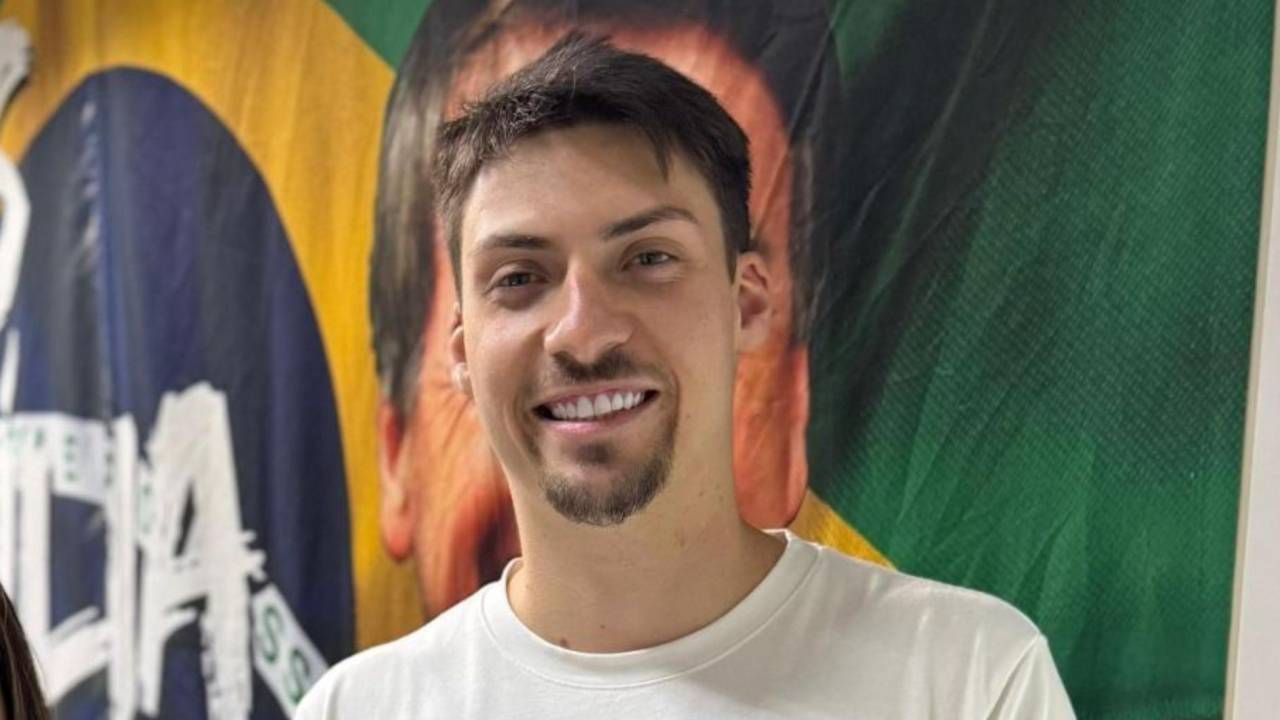 Original do Rio de Janeiro, Jair Renan Bolsonaro é vereador em primeiro mandato na cidade catarinense Balneário Camboriú