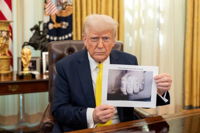 Trump tatuagem imigrante Donald Trump