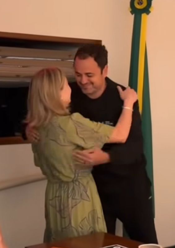 Glauber Braga segue há mais de 100 horas em greve de fome dentro da Câmara