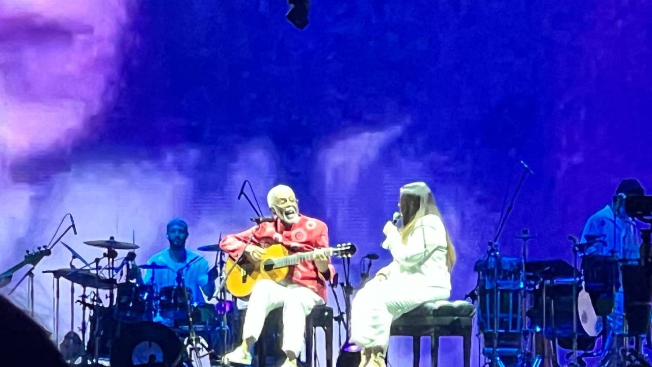 Gilberto Gil e Preta Gil no show em São Paulo neste sábado, 26