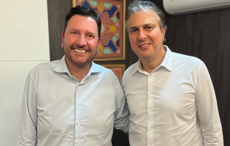 CEARÁ - Romeu Aldigueri em reunião com o ministro da Educação, Camilo Santana, no início deste ano