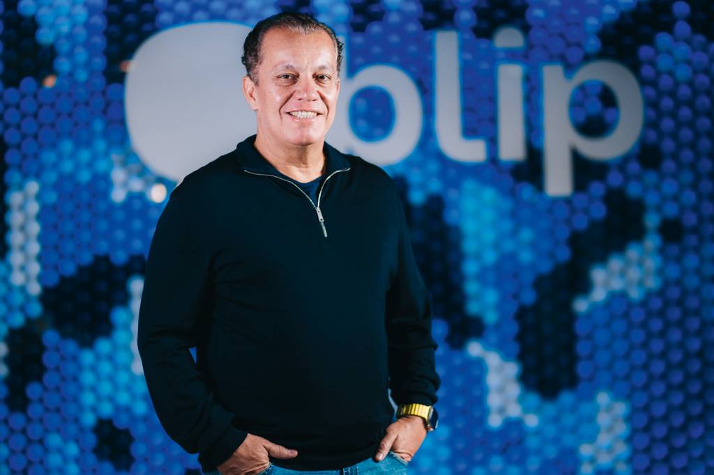 apoio—Roberto-Oliveira_fundador-Blip.jpg Oliveira, da Blip: transformação do aplicativo WhatsApp de ameaça em aliado estratégico