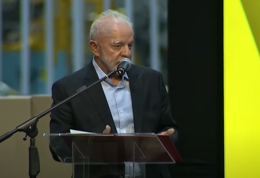 O presidente Lula, nesta segunda-feira, em Cajamar (SP)