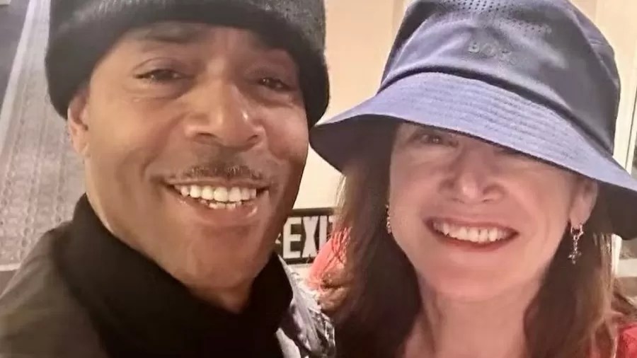 James Morgan e Kim Delaney, detidos por "disputa doméstica"