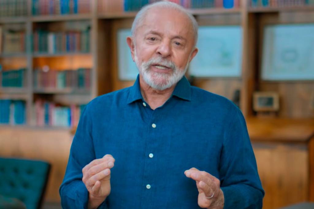 Lula decide evitar risco de comício sindical com pouca plateia