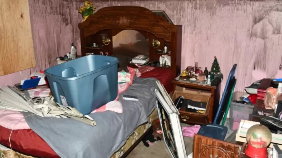 Quarto onde homem foi mantido preso por duas décadas em Connecticut, nos EUA.