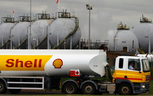 Operação da Shell: gigante do petróleo pode ser obrigada a pagar indenizações por catástrofes climáticas