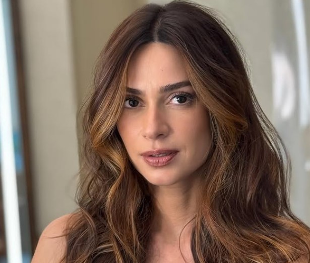 Atriz Thaila Ayala