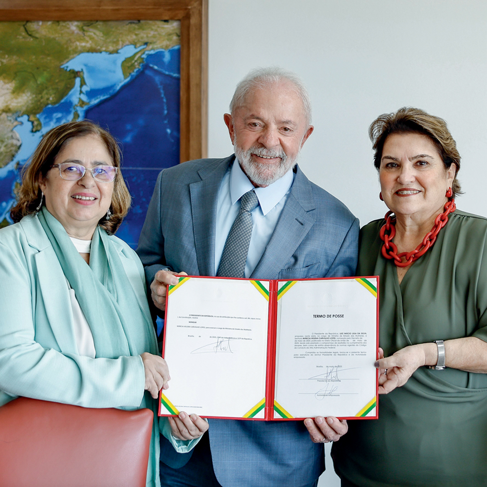 1D (1) – 54497969402_7ebe771988_4k.jpg TROCA - Márcia Lopes (à dir.) substitui Cida Gonçalves (à esq.) no Ministério das Mulheres: popularidade em queda