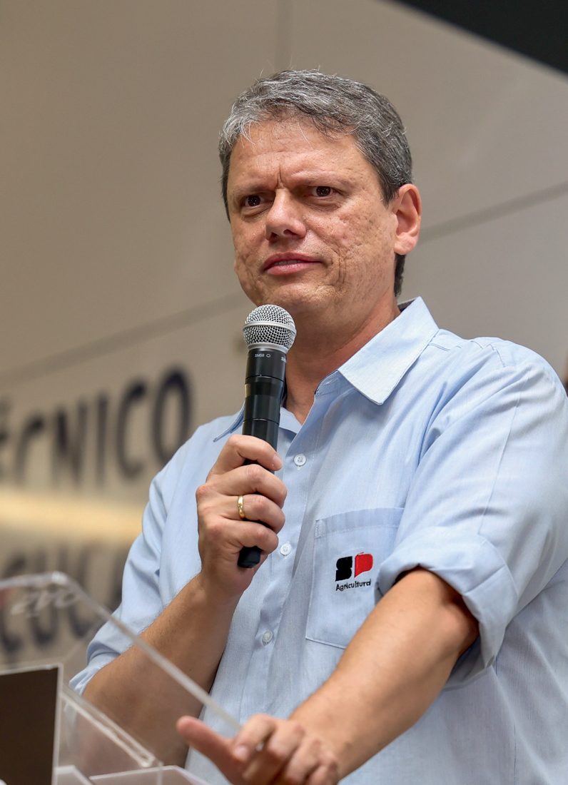 2D (2) TARCISIO DE FREITAS – AGRISHOW 2025 4 f.jpg FAVORITO - Tarcísio, na Agrishow (SP): candidatura à Presidência poderia unir o campo da centro-direita