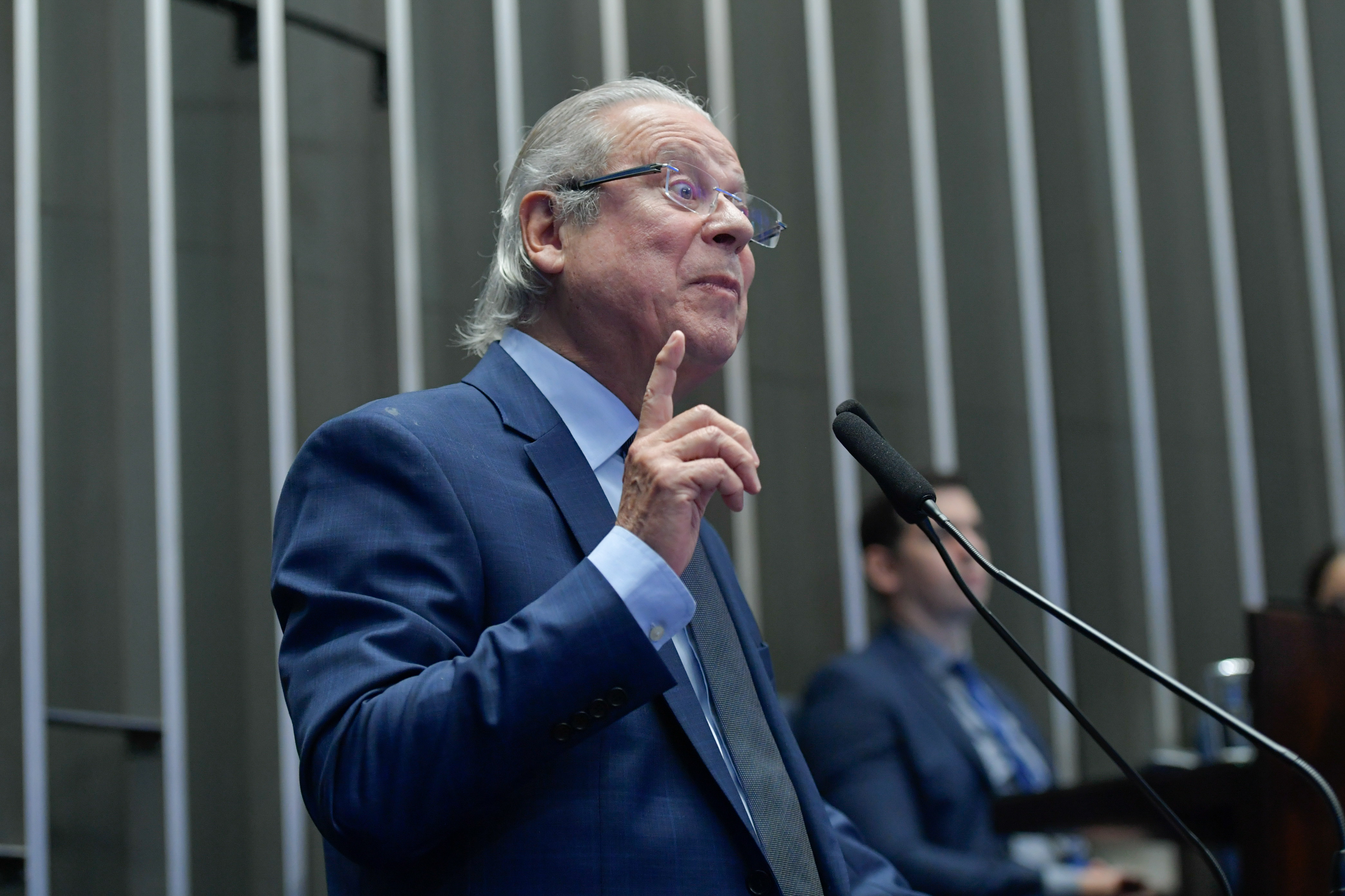 ‘Aprendi muito com os meus erros’, diz José Dirceu em sua volta ao cenário eleitoral