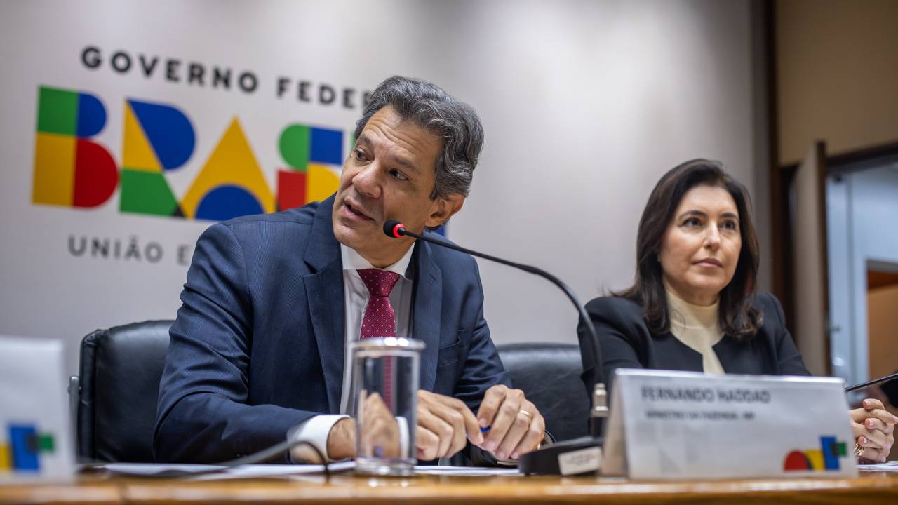 Os ministros Fernando Haddad e Simone Tebet