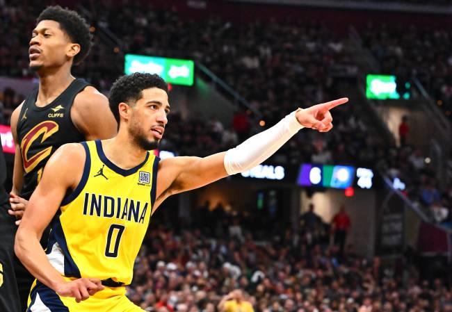 Indiana Pacers v Cleveland Cavaliers – Game Five CLEVELAND, OHIO - MAY 13: Tyrese Haliburton #0 of the Indiana Pacers reacts against the Cleveland Cavaliers during the third quarter in Game Five of the Eastern Conference Second Round NBA Playoffs at Rocket Arena on May 13, 2025 in Cleveland, Ohio. NOTE TO USER: User expressly acknowledges and agrees that, by downloading and or using this photograph, User is consenting to the terms and conditions of the Getty Images License Agreement.