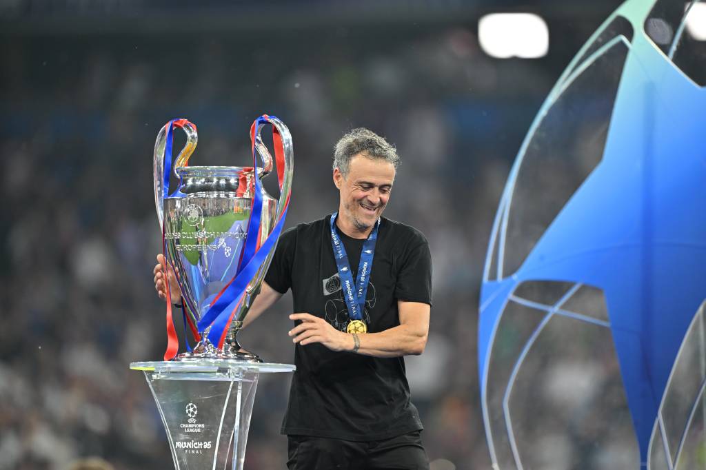 PSG vence a Inter de Milão em goleada histórica e é campeão da Champions League