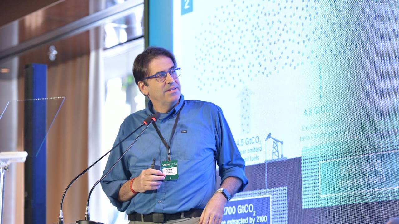Tasso Azevedo, coordenador geral do MapBiomas, participa do VEJA Fórum COP30