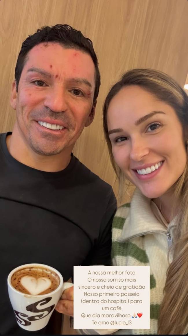 Ex-zagueiro Lúcio e esposa Marília Forgiarini