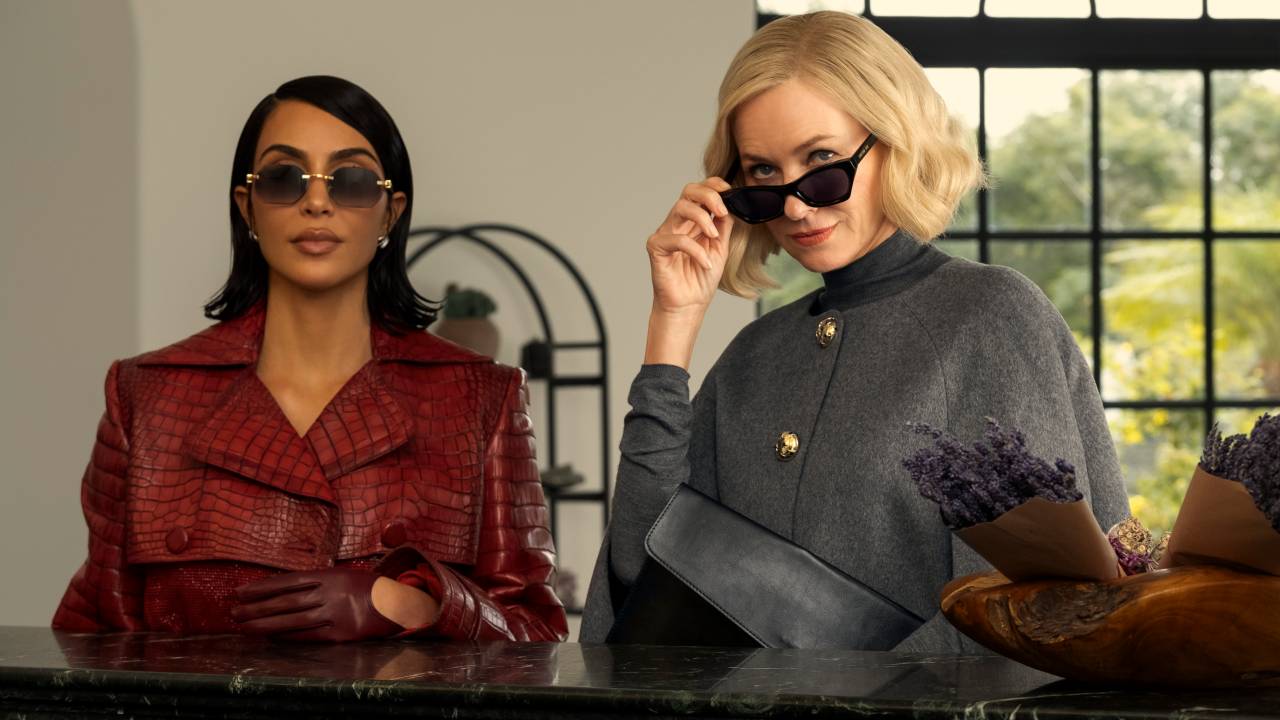 Kim Kardashian e Naomi Watts na série 'Tudo É Justo' -