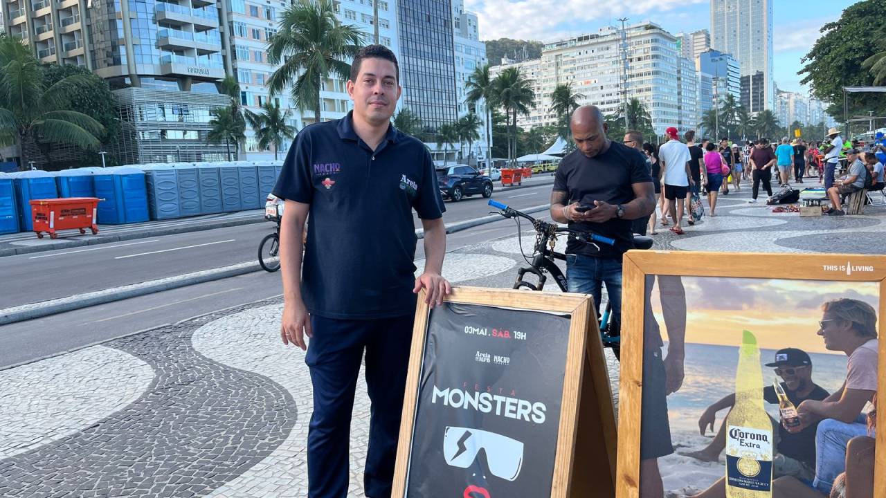 Rogério Borges, dono de quiosque em Copacabana