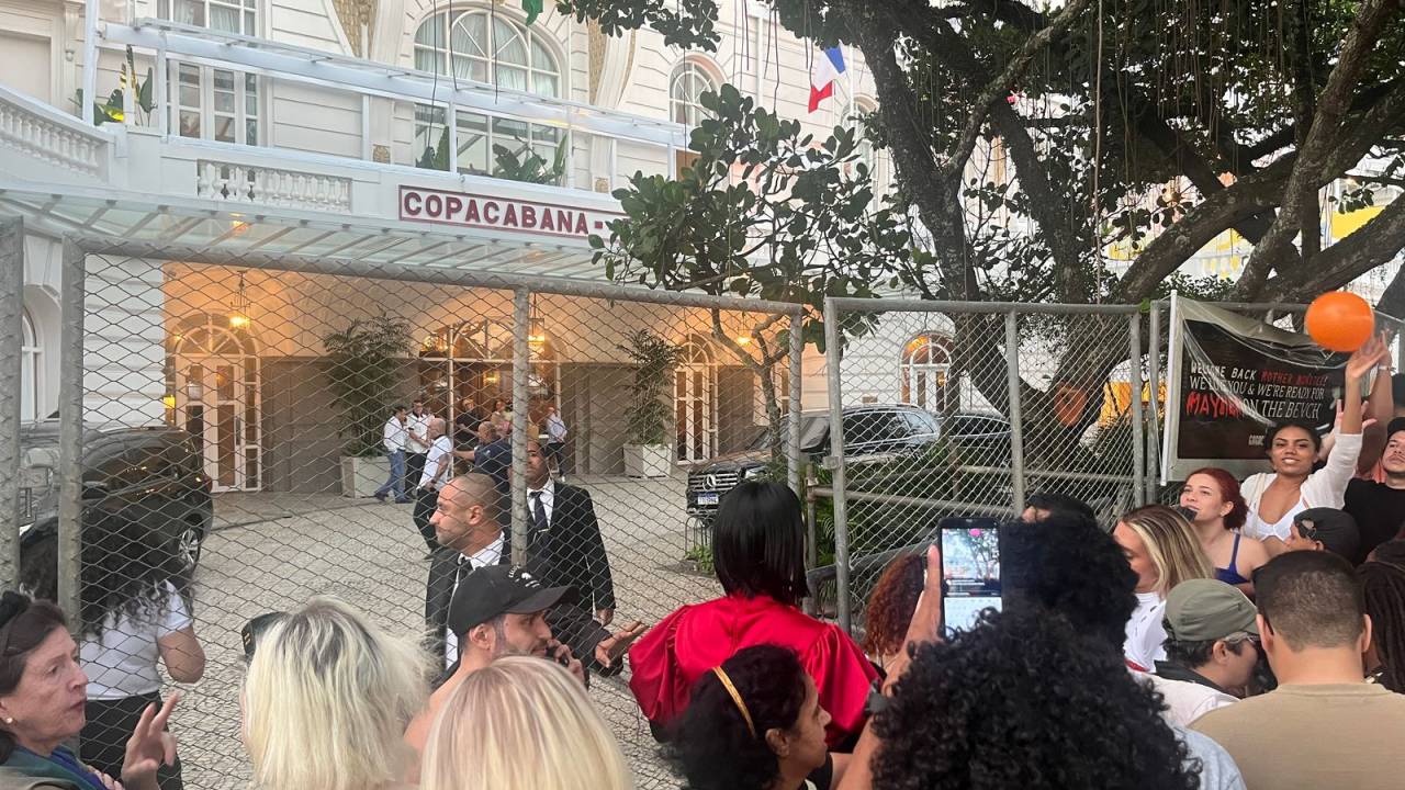Copacabana Palace tem segurança reforçada com presença de Lady Gaga