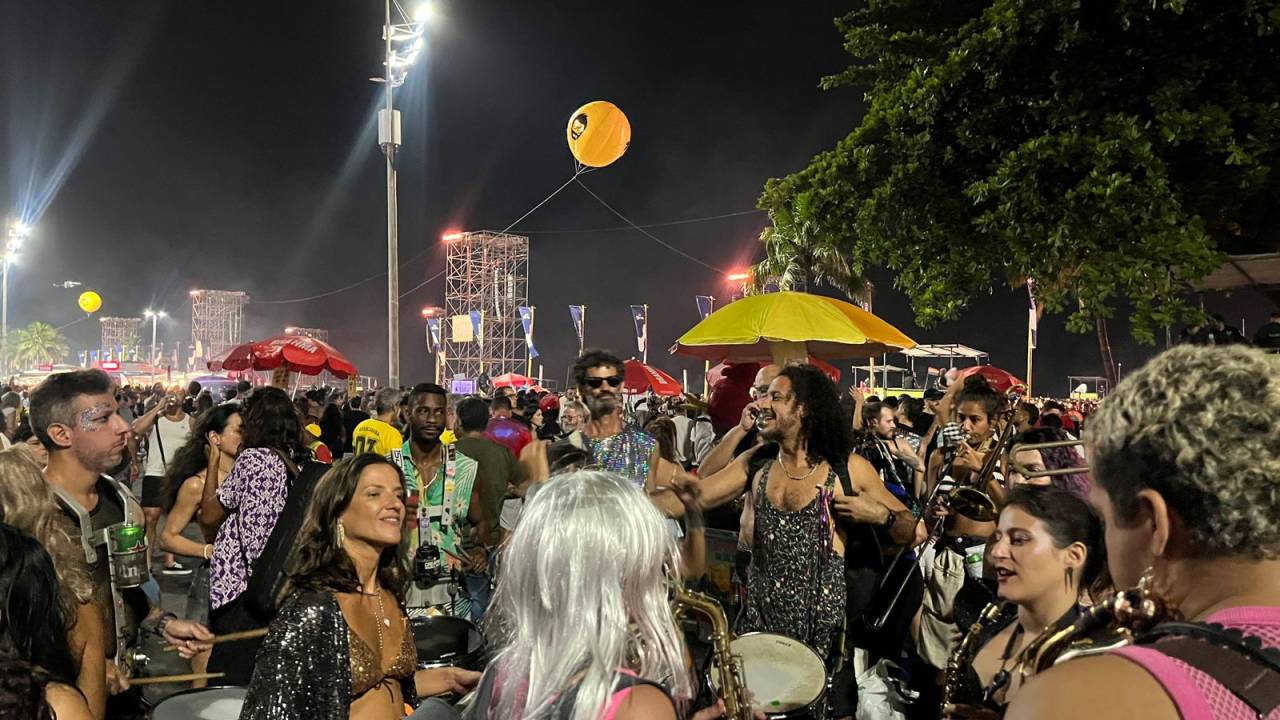 Bloco de Carnaval no show da Lady Gaga