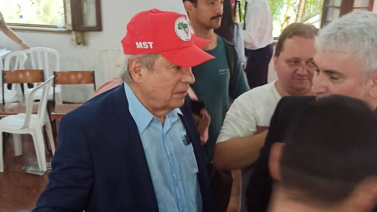 O ex-ministro e ex-presidente do PT, José Dirceu, em evento promovido pelo MST, em São Paulo