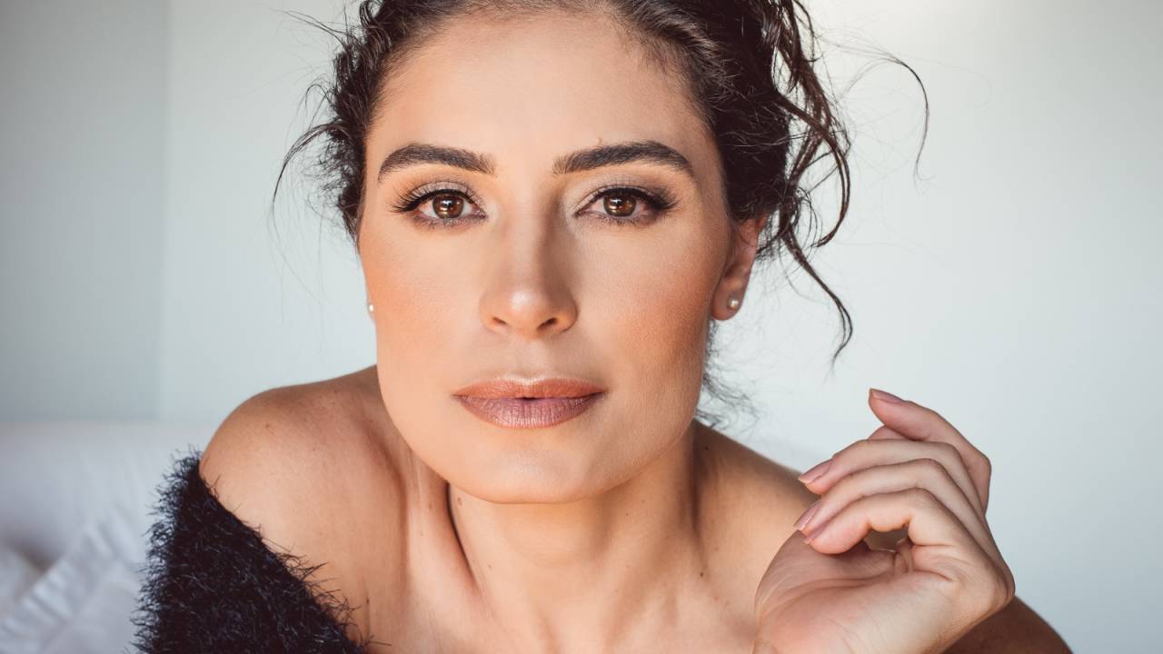 A atriz Franciely Freduzeski, que é portadora de fibromialgia