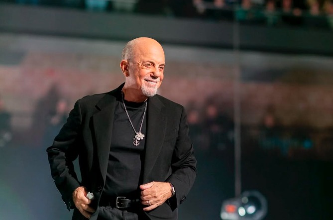 Billy Joel cancela turnê após diagnóstico de doença neurológica