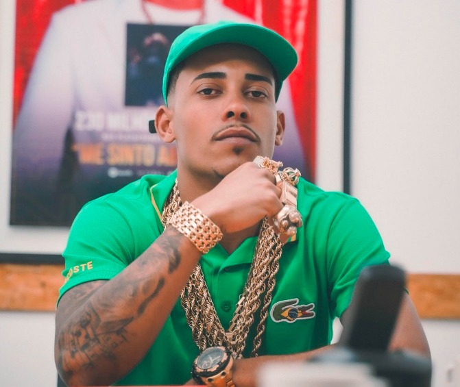 Como MC Poze do Rodo declarou ligação com o Comando Vermelho