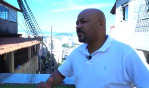 Adriano Felício, 49, morador do Morro da Penha: concessão expandiu serviços