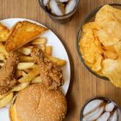 Alimentos ultraprocessados e câncer: o que a ciência revela (e o que você precisa saber)