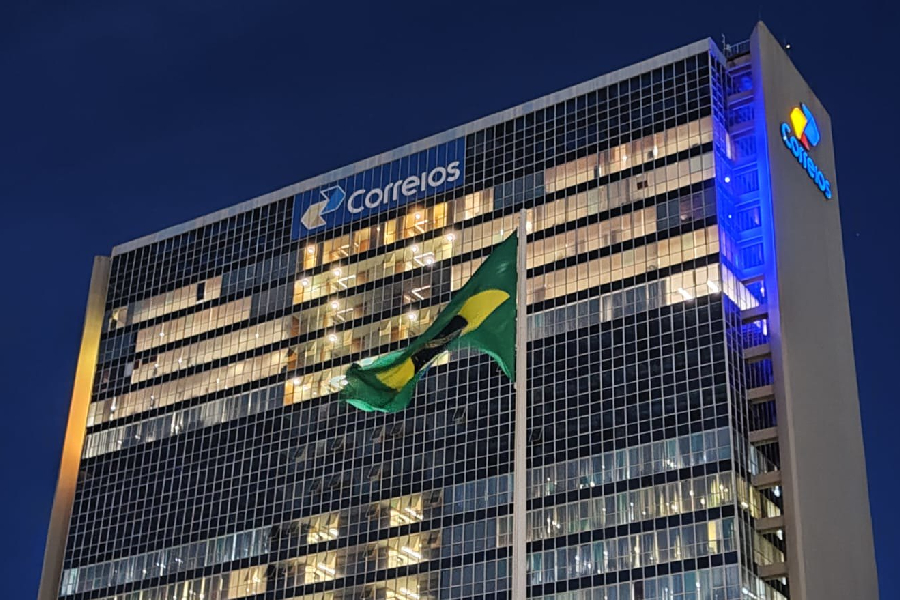 Fachada do edifício-sede dos Correios, em Brasília