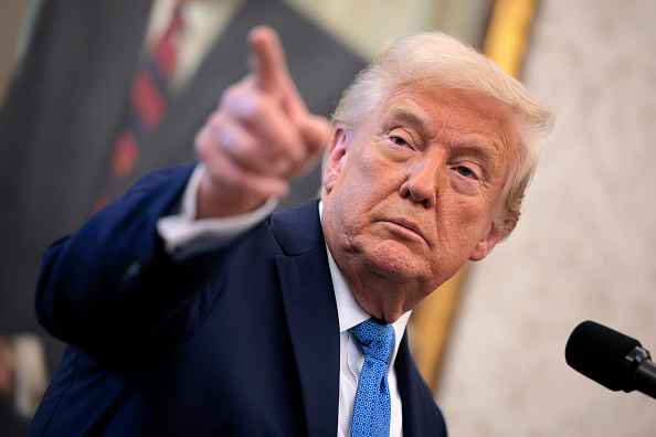 Famílias de juízes que desafiam governo Trump sofrem ameaças, revela investigação