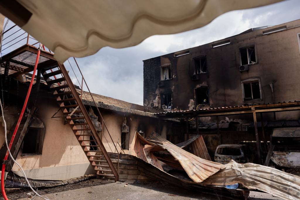 Zelensky pede ‘ação concreta’ de aliados após um dos maiores ataques russos contra Kiev