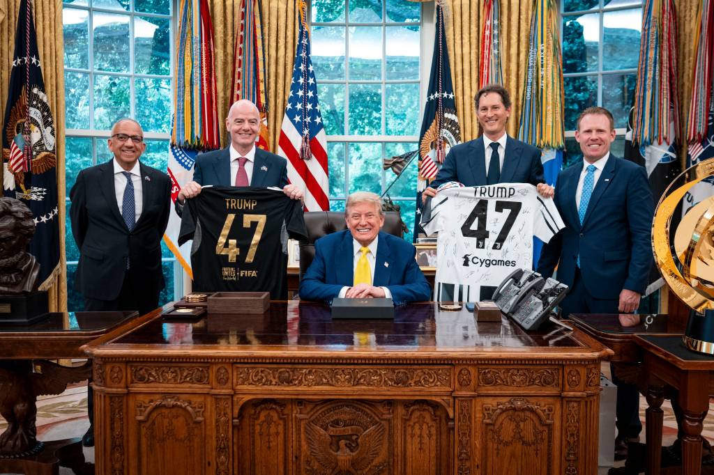 A constrangedora atitude de Trump durante recepção da Juventus na Casa Branca