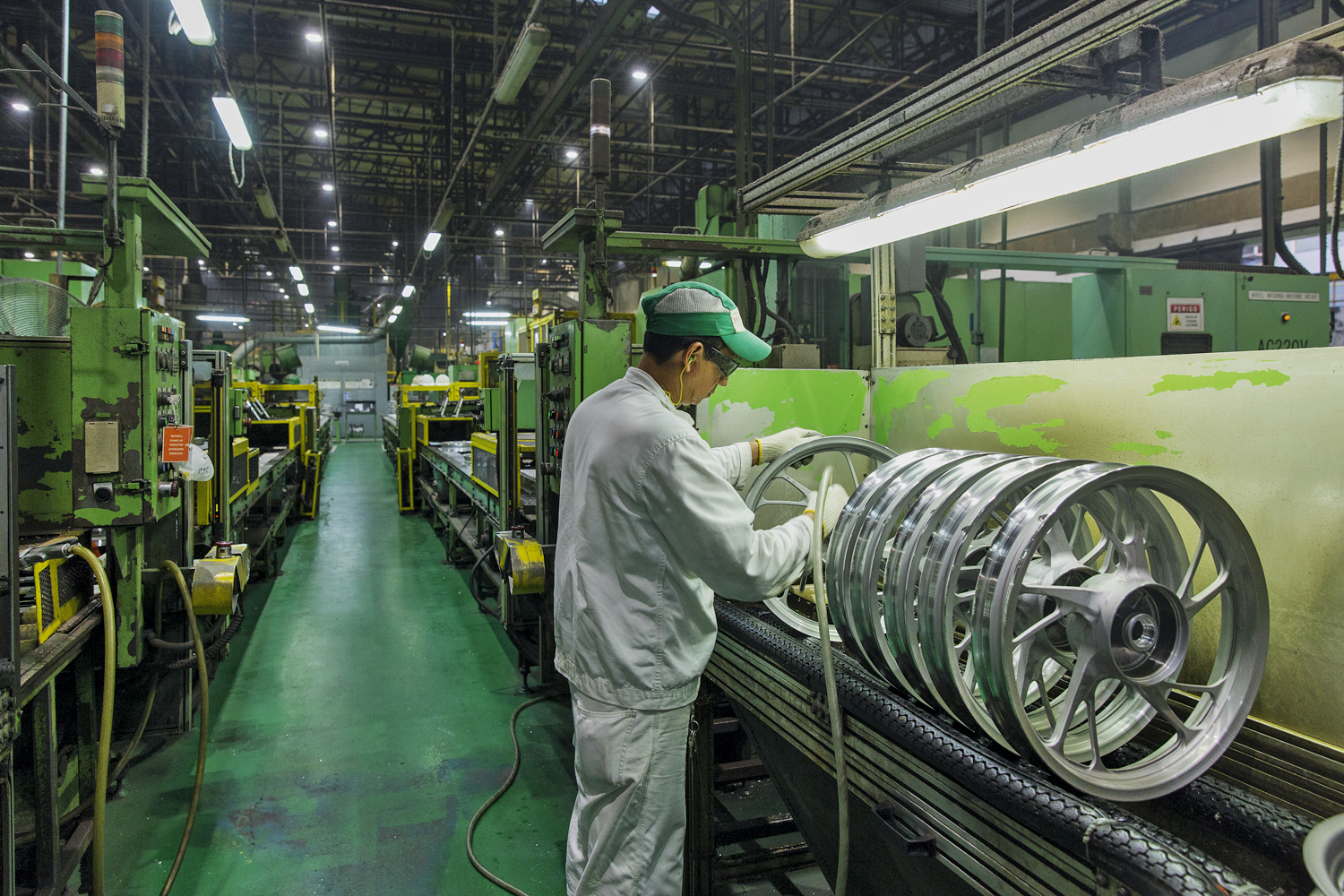 A indústria está perdendo o interesse em investir, aponta pesquisa da CNI