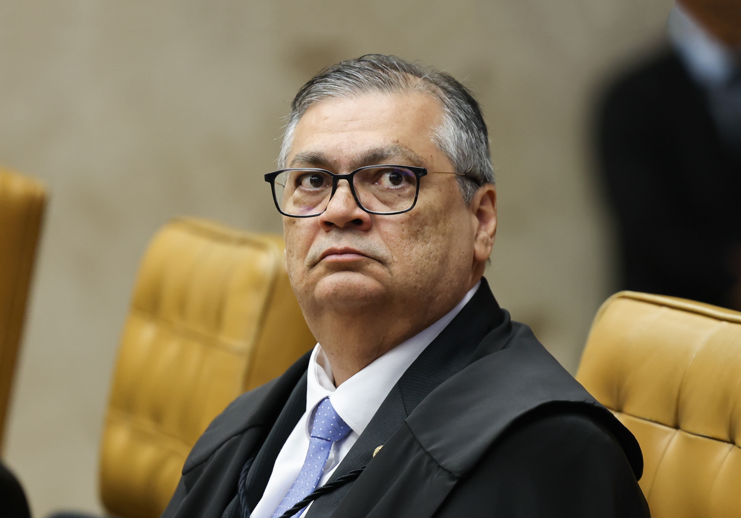 Dino aciona PF e CGU para apurar desvio de emendas parlamentares por ONGs