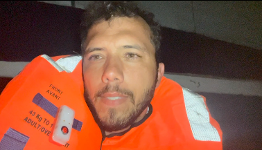 Thiago Ávila, que estava a bordo do barco a vela Madleen, da Coalizão da Flotilha da Liberdade.