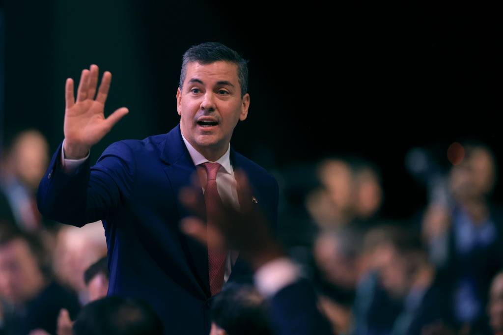 Conta do presidente do Paraguai no X é hackeada com falso anúncio sobre Bitcoin