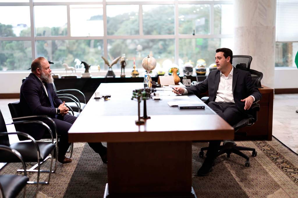 Ratinho Jr. propõe que condenados paguem os custos de inquéritos policiais