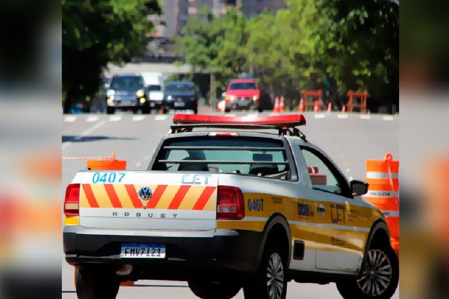 São Paulo: agente de trânsito é preso por bater carro da prefeitura bêbado