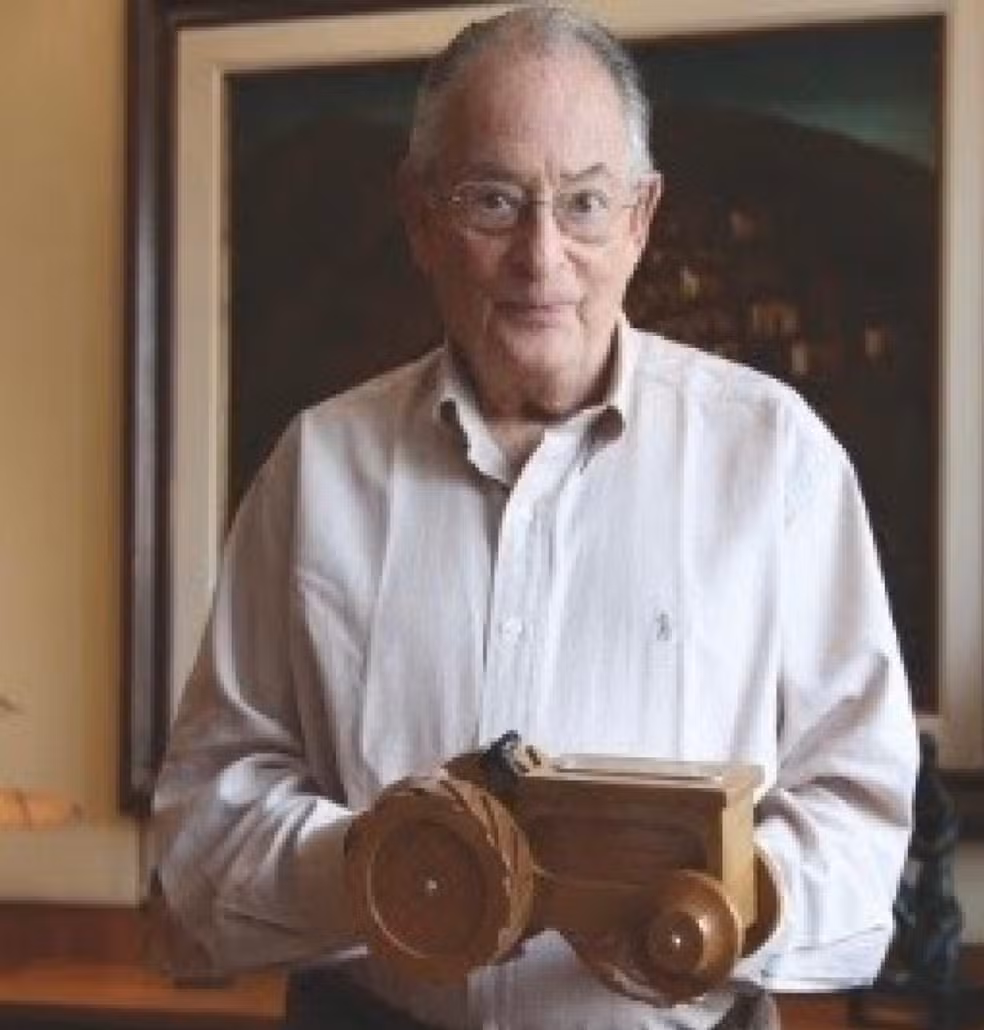 Mario Adler, ex-presidente da Estrela, morre em São Paulo aos 86 anos