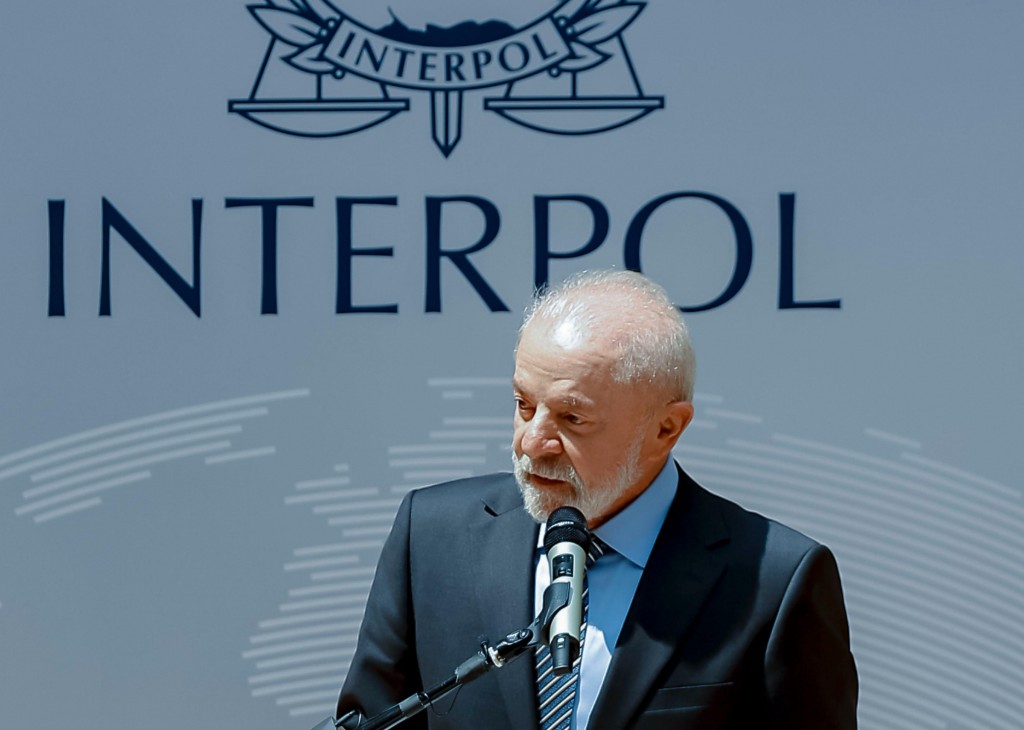 Lula: crime organizado entrou na política, no Judiciário e no futebol