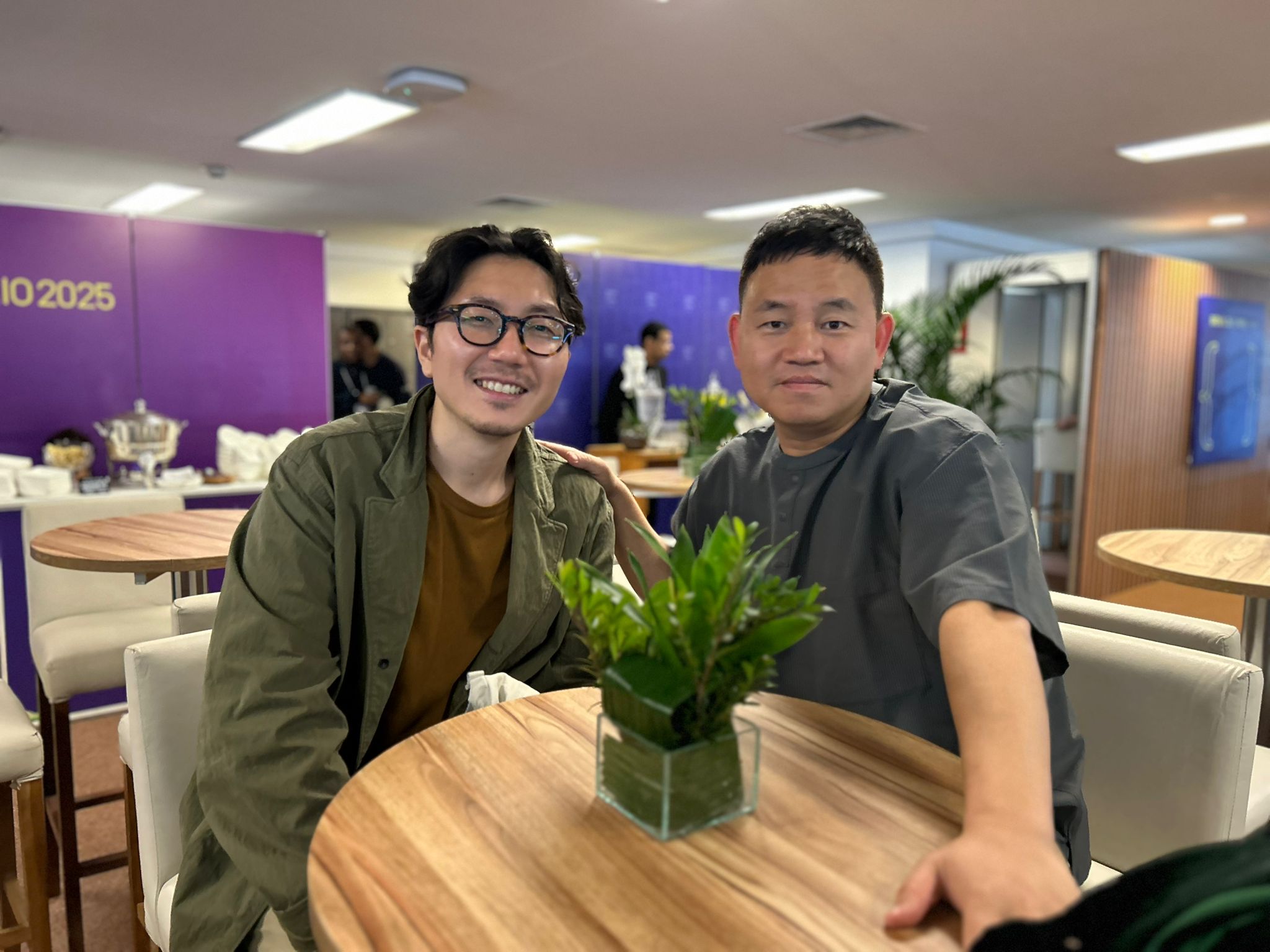 Da videolocadora ao mundo: Kim Ho-yeon é celebrado na Bienal do Livro
