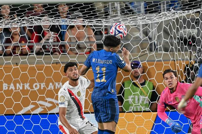 ORLANDO, UNITED STATES - JUNE 30: Marcos Leonardo (11) of Al Hilal scores a goal during the FIFA Club World Cup 2025 round of 16 match between Manchester City and Al-Hilal at Camping World Stadium on June 30, 2025 in Orlando, Florida, United States. (Photo by Waleed Zein/Anadolu via Getty Images)