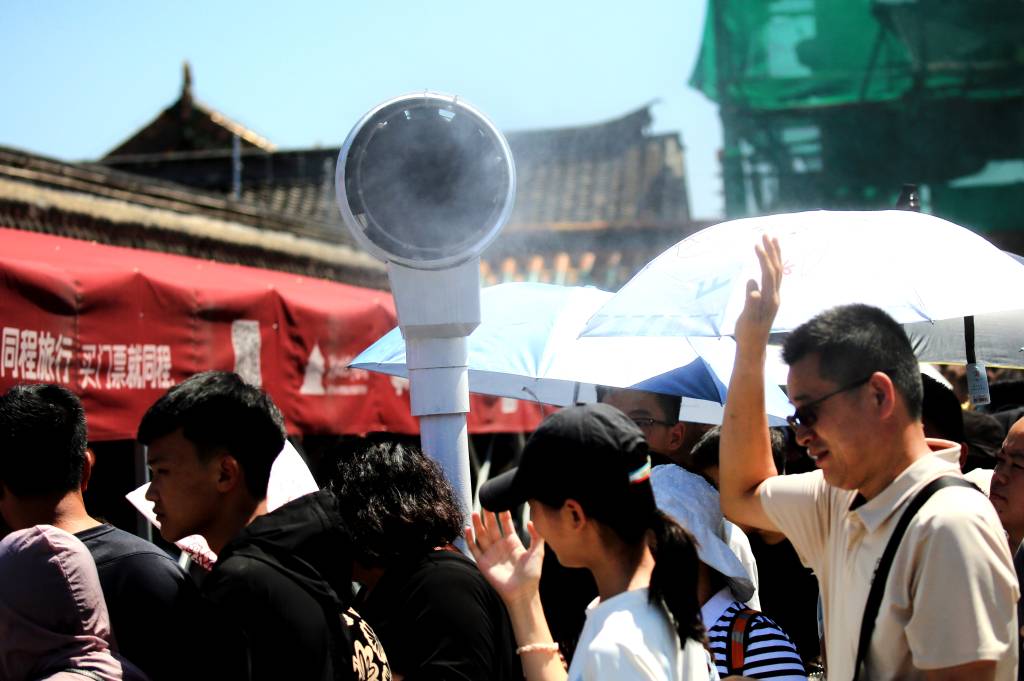 ‘Dias sauna’: Onda de calor recorde assola China e sobrecarrega setor energético