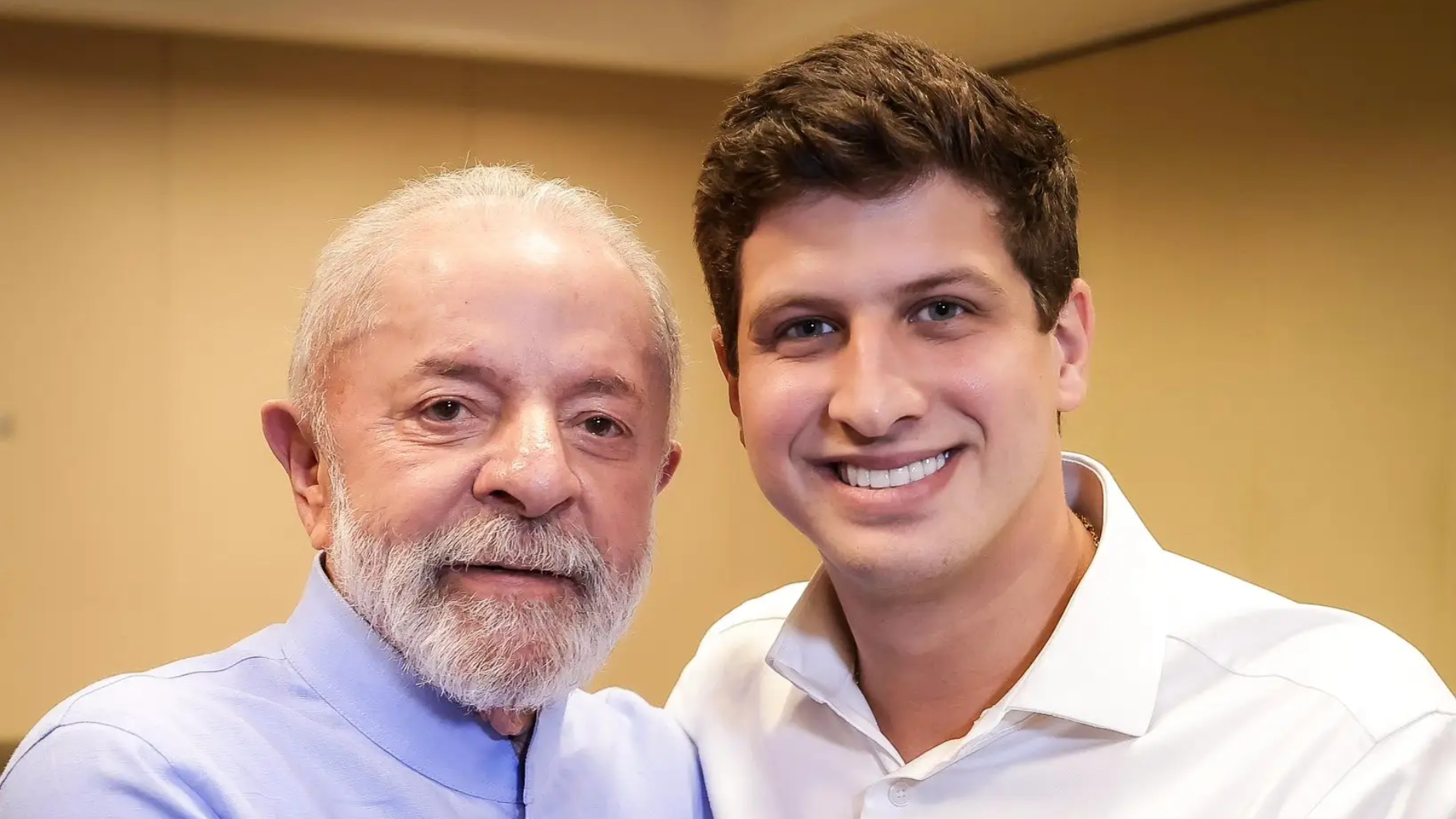 Em meio a boatos, Lula diz que apoio a João Campos é ‘compromisso histórico’