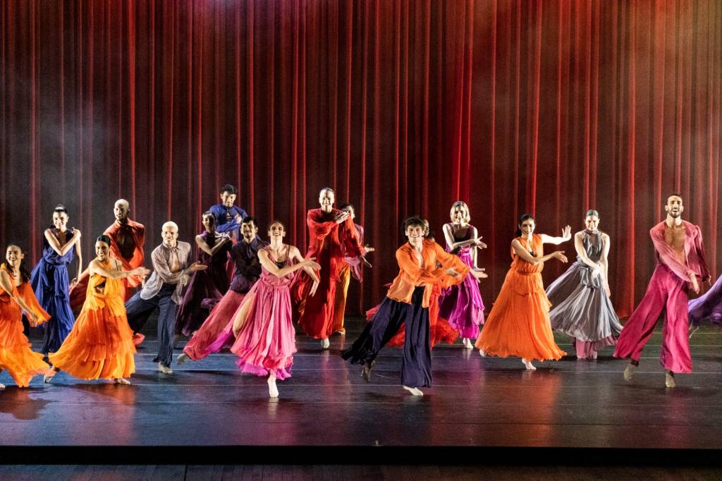 Centro de São Paulo terá dose dupla de balé clássico e contemporâneo