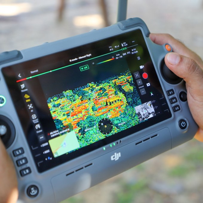 Manaus aposta em drones de alta precisão para monitorar cheias e queimadas