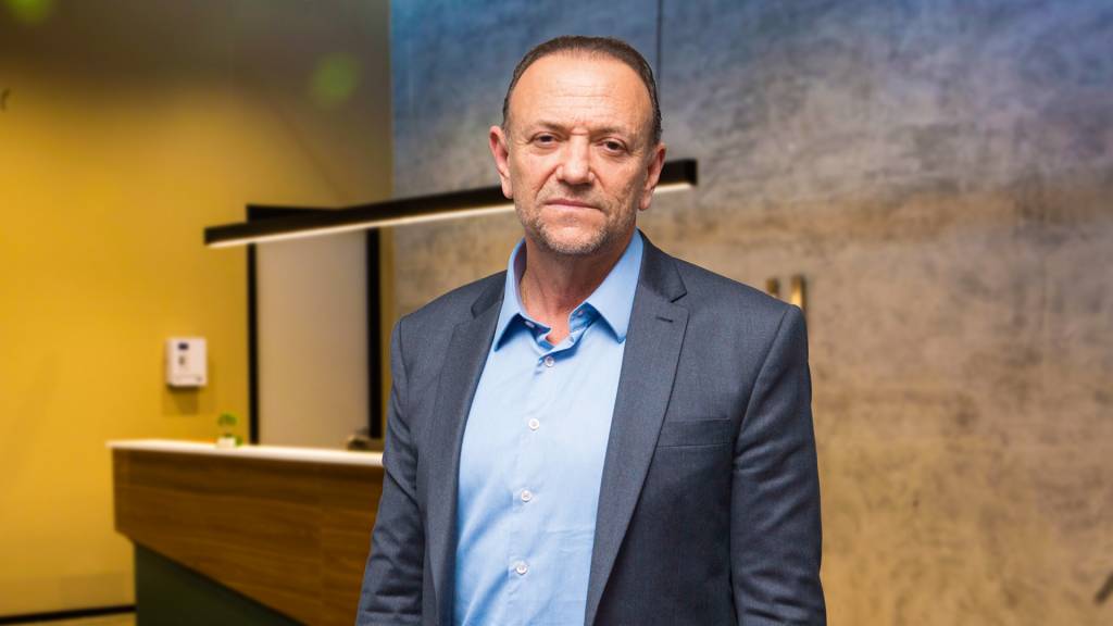 “2026 será difícil”, diz Edinho Silva, novo presidente do PT