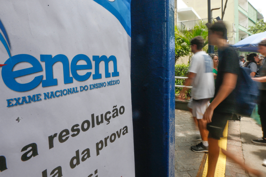 PF apura fraude de R$ 3 milhões em sites falsos de inscrição do Enem